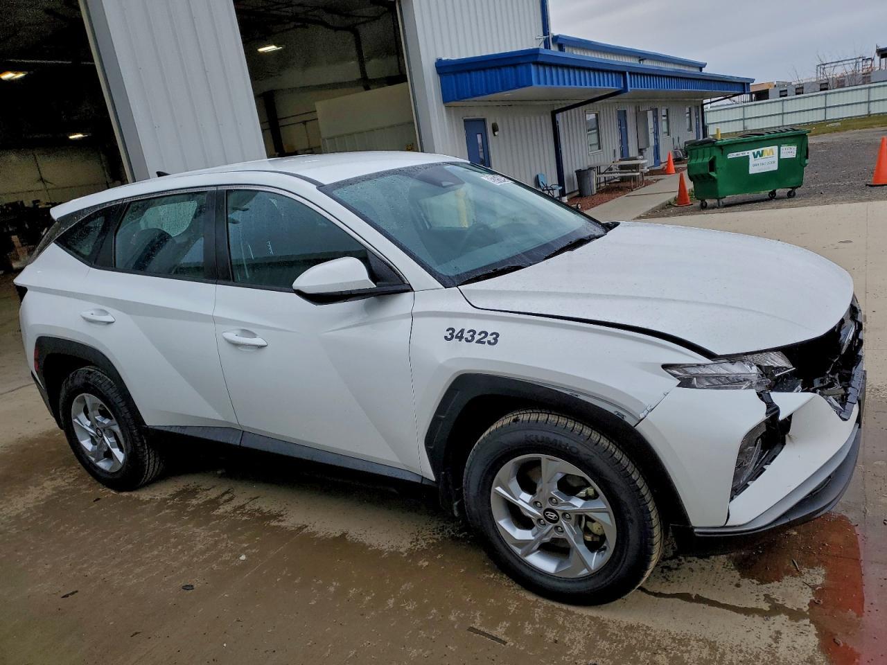 2023 Hyundai Tucson, SE