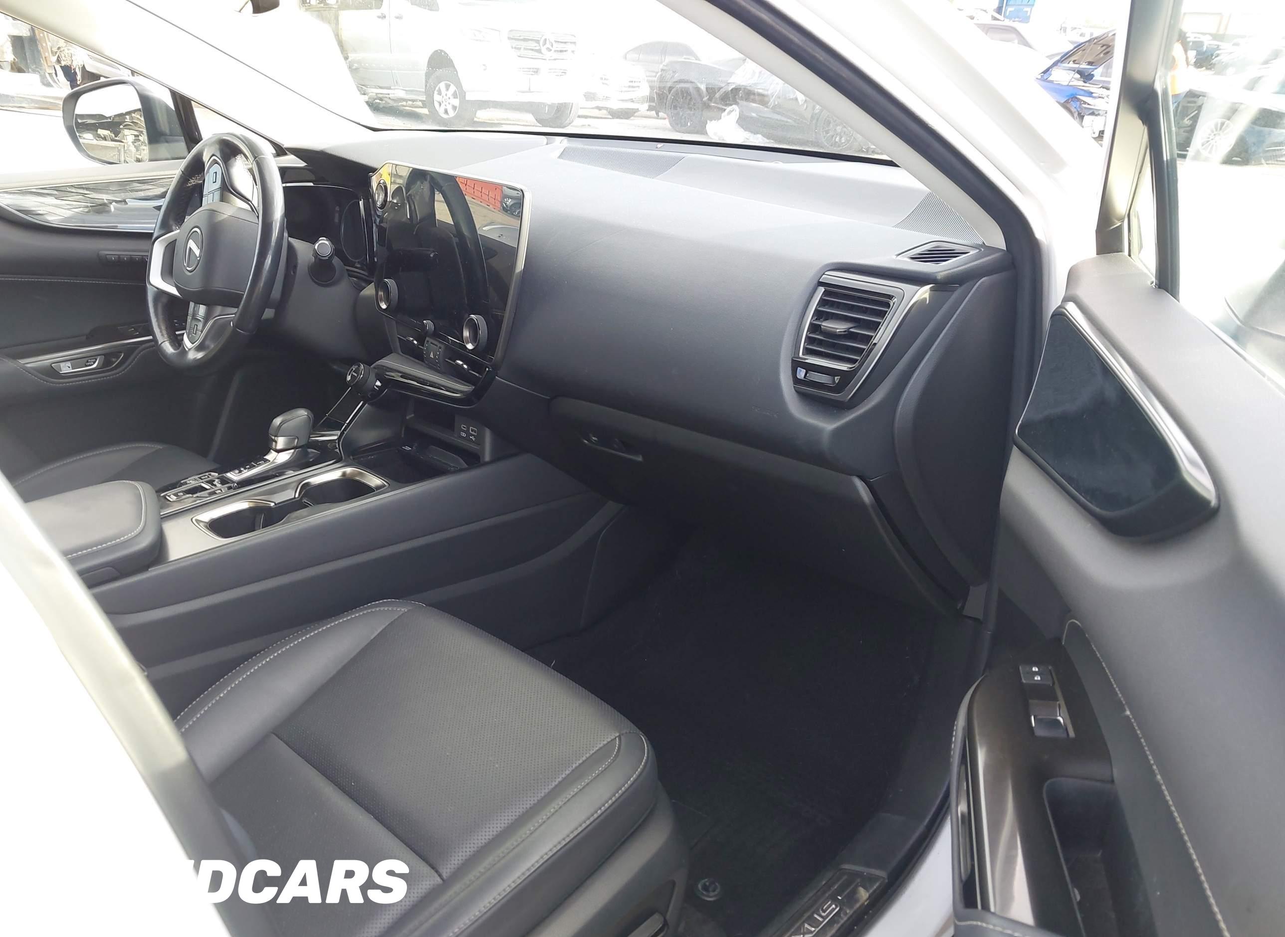 2022 Lexus NX 350H, Premium