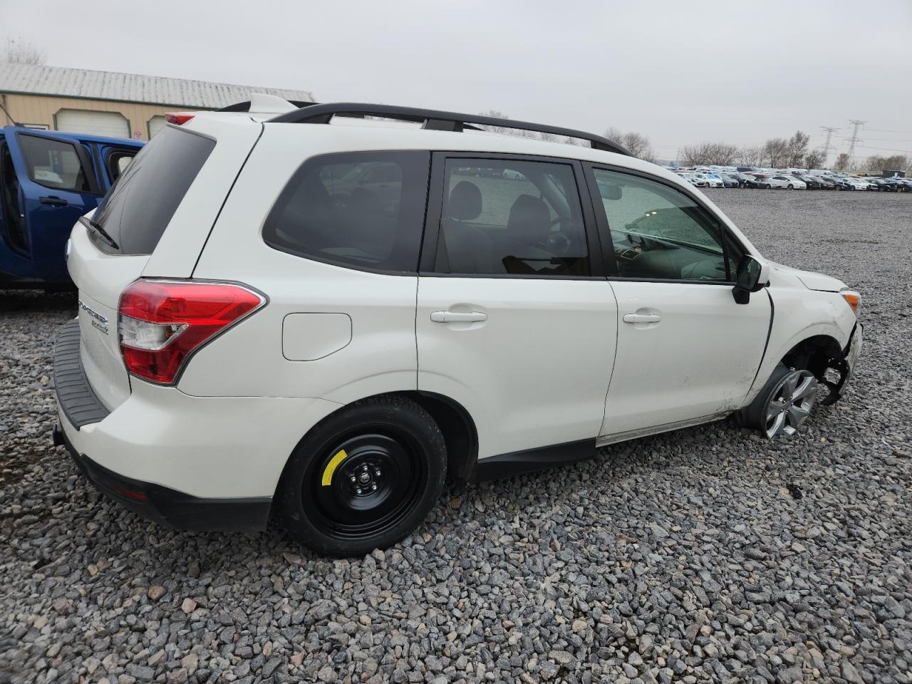 2016 Subaru Forester, 2.5I Pr...