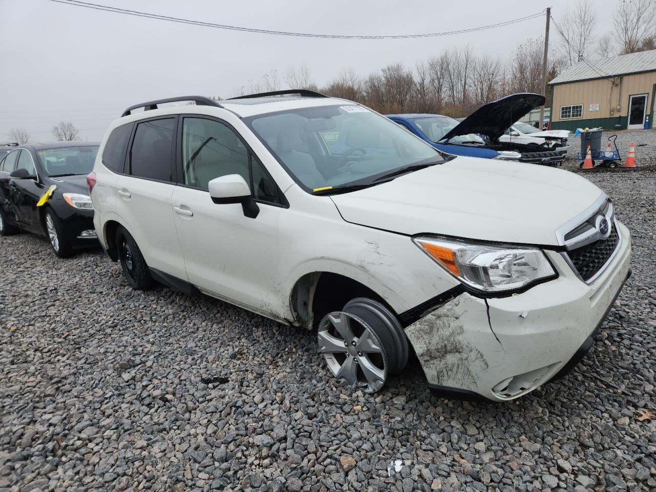 2016 Subaru Forester, 2.5I Pr...