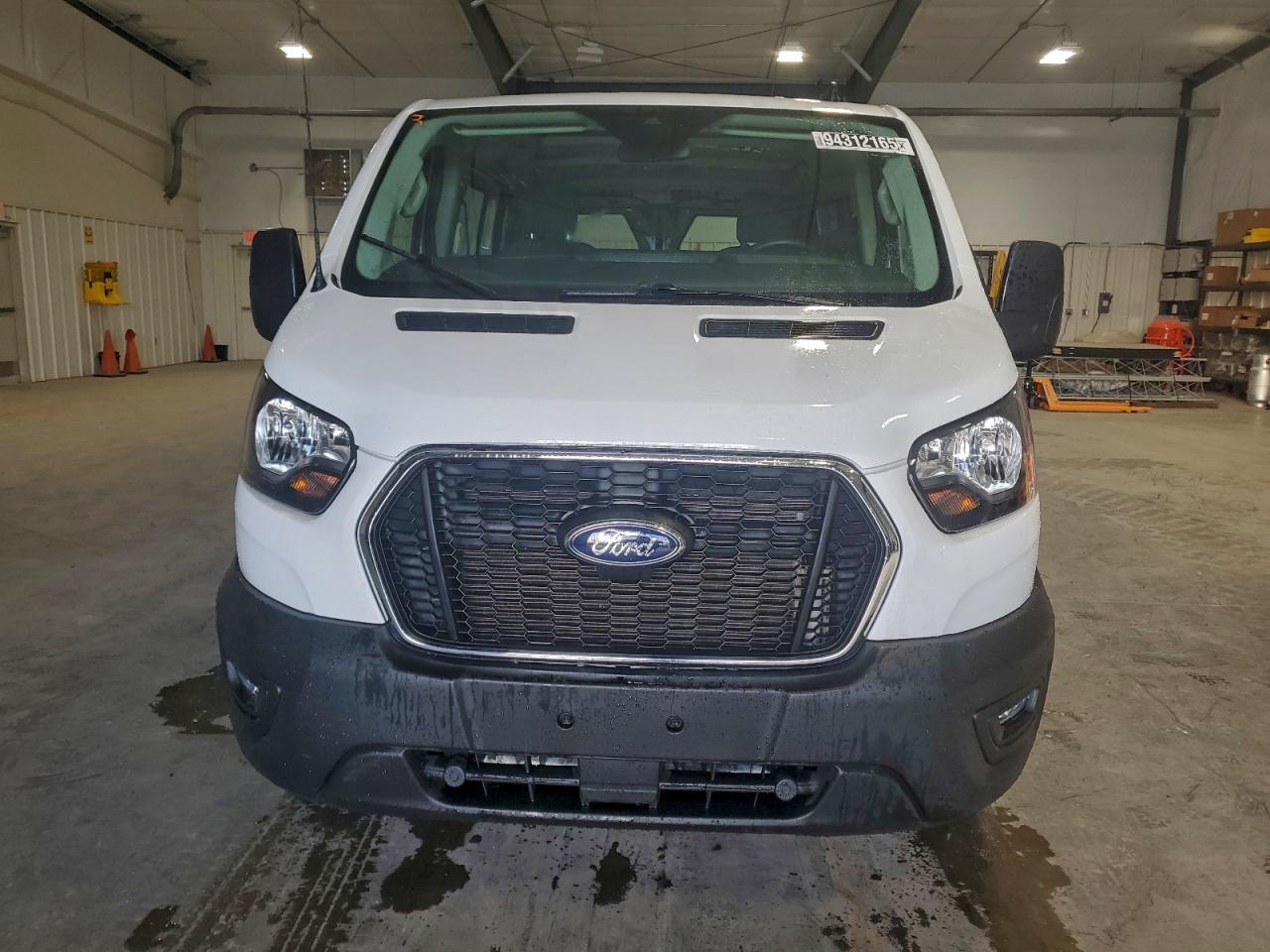 2023 Ford Transit, T-250