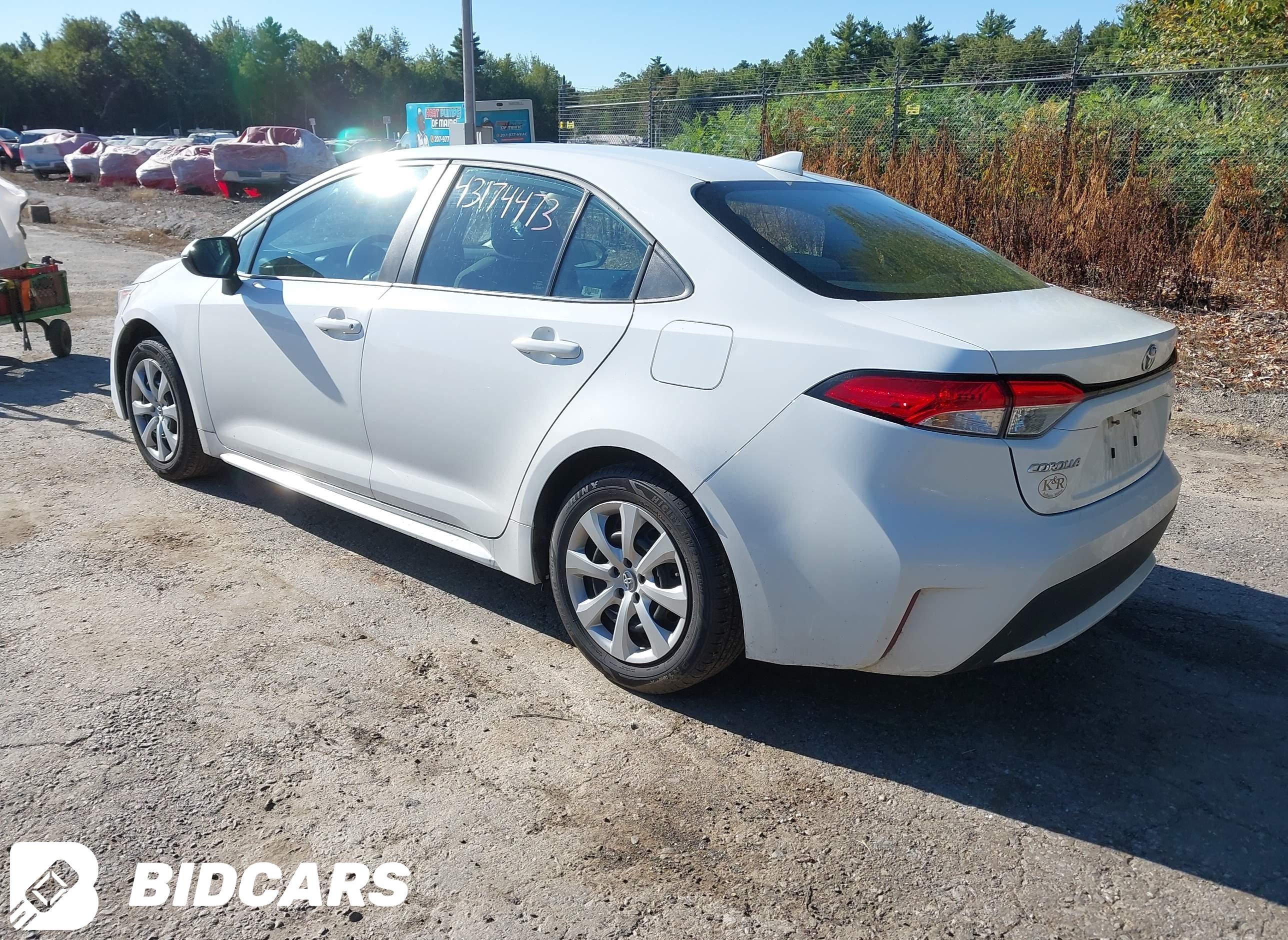 2022 Toyota Corolla, LE