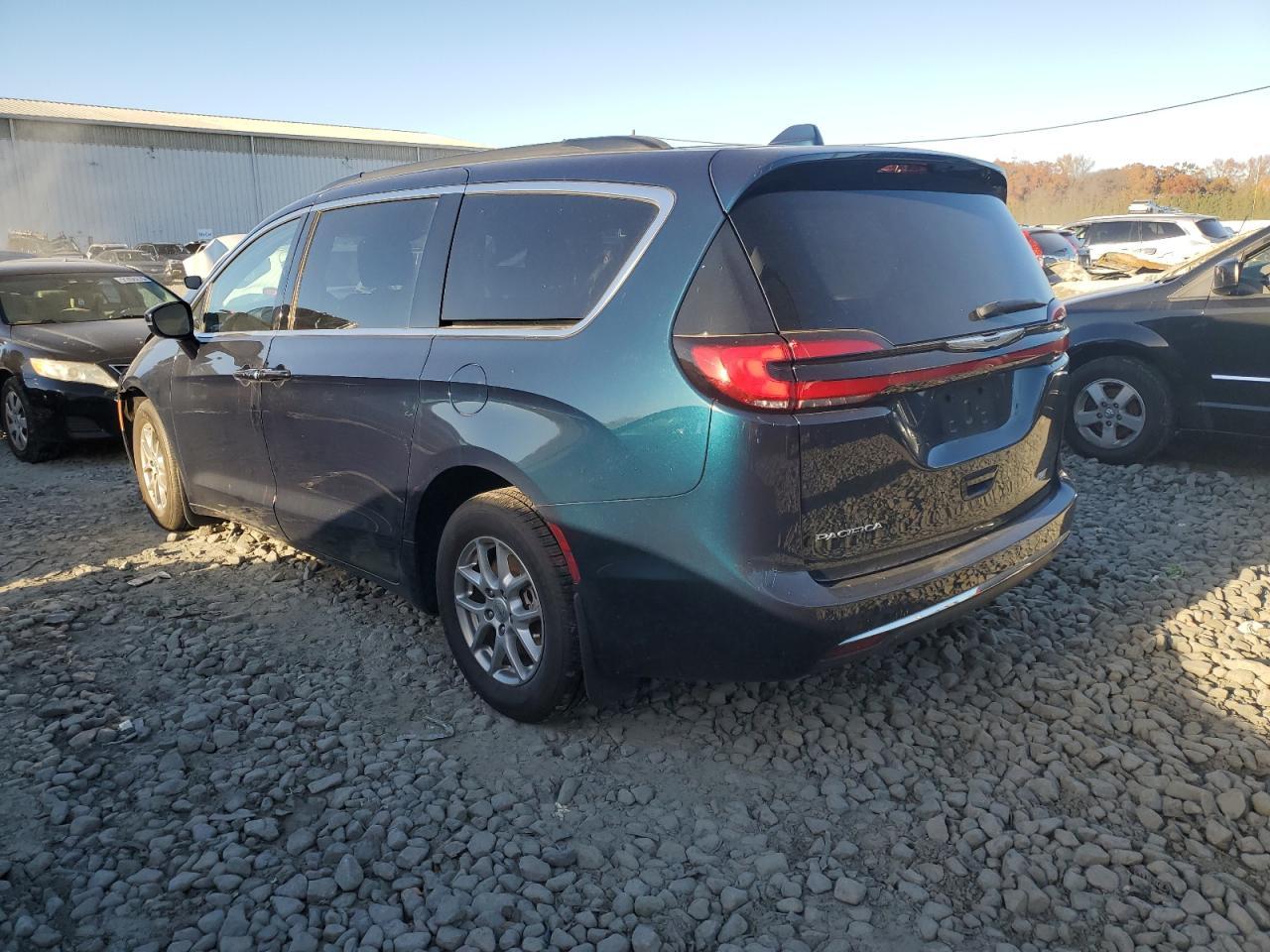 2022 Chrysler Pacifica, Touring