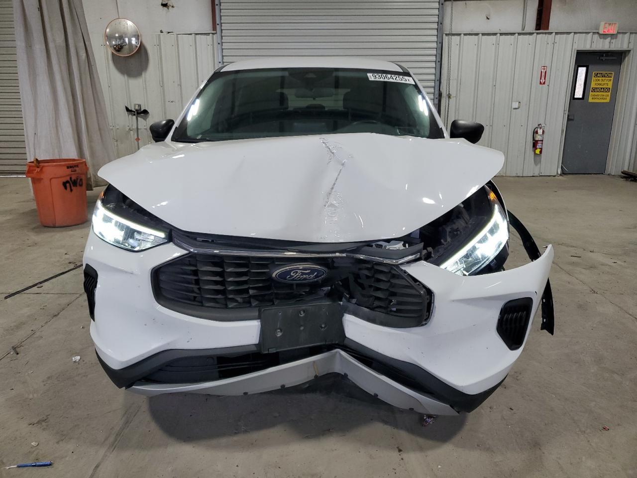 2023 Ford Escape, Active