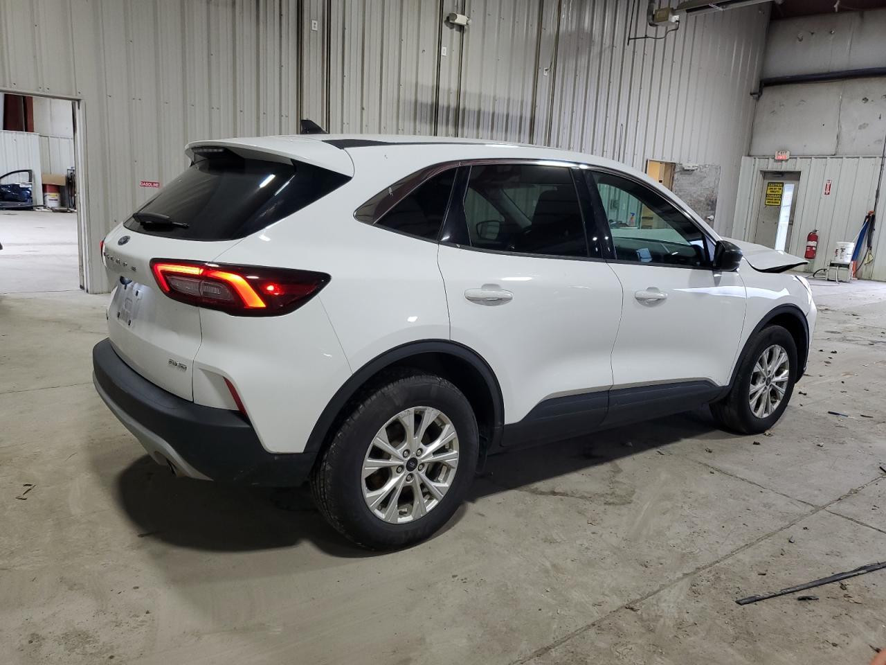 2023 Ford Escape, Active