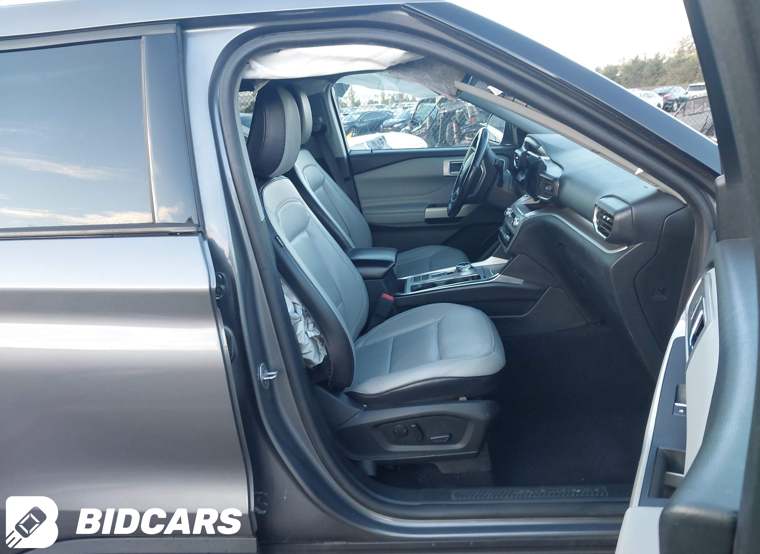 2021 Ford Explorer, Xlt