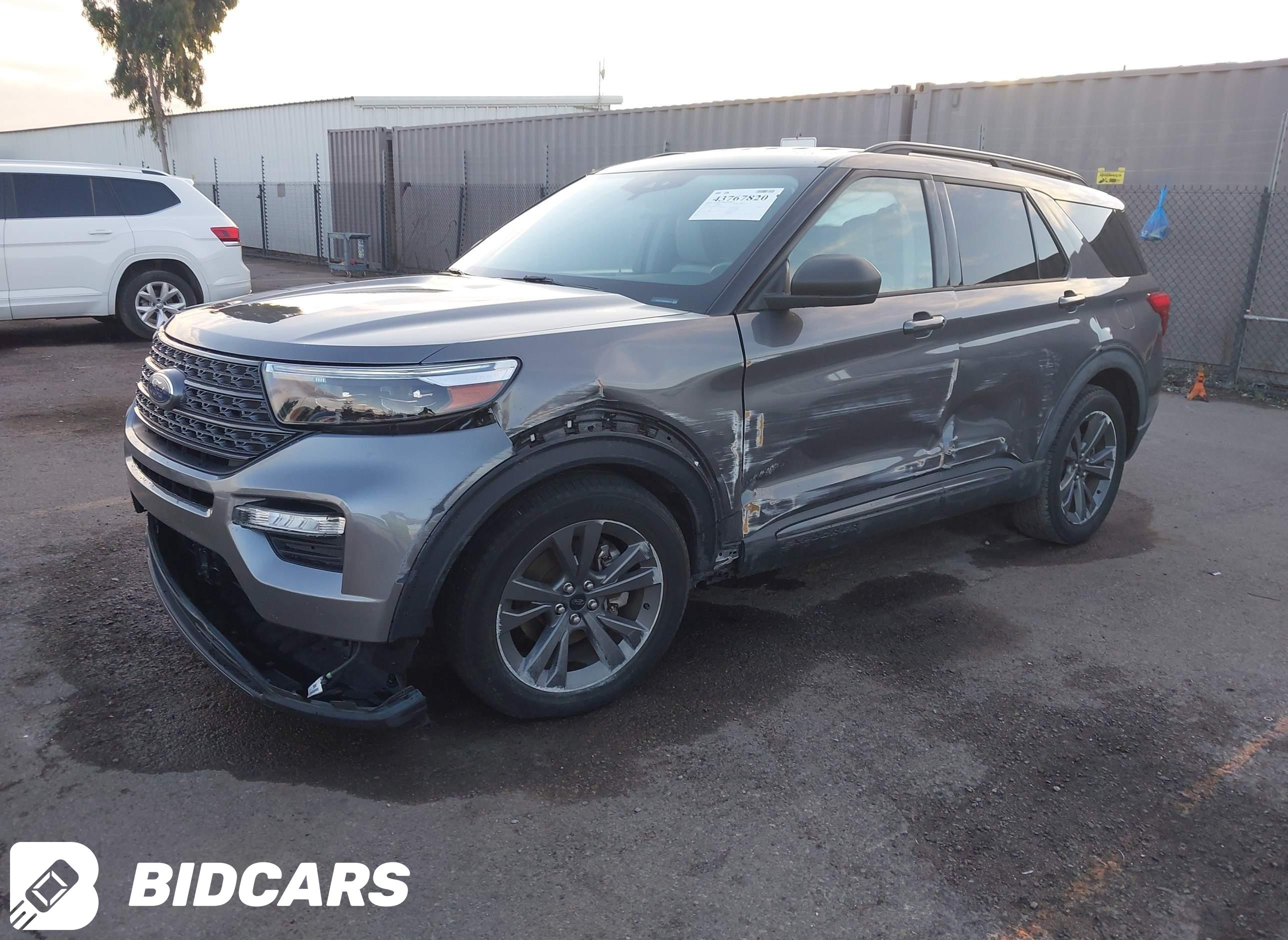 2021 Ford Explorer, Xlt