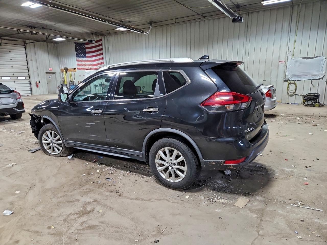 2018 Nissan Rogue, S