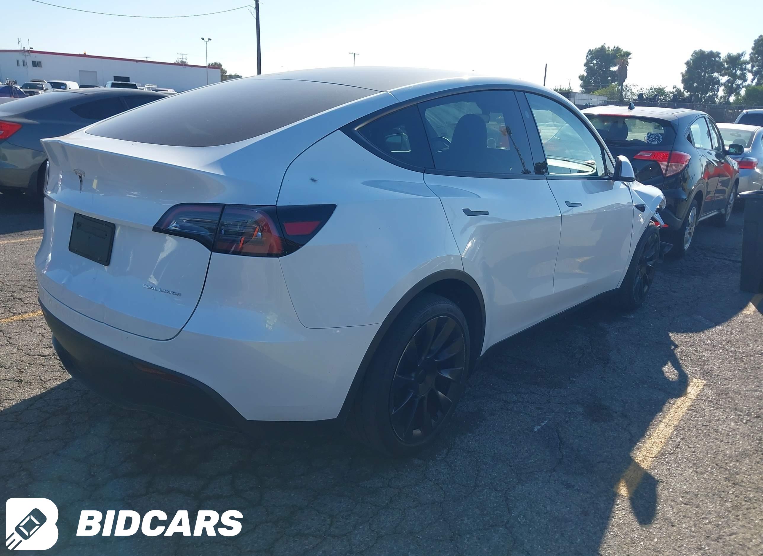 2023 Tesla Model Y, Awd/Long...