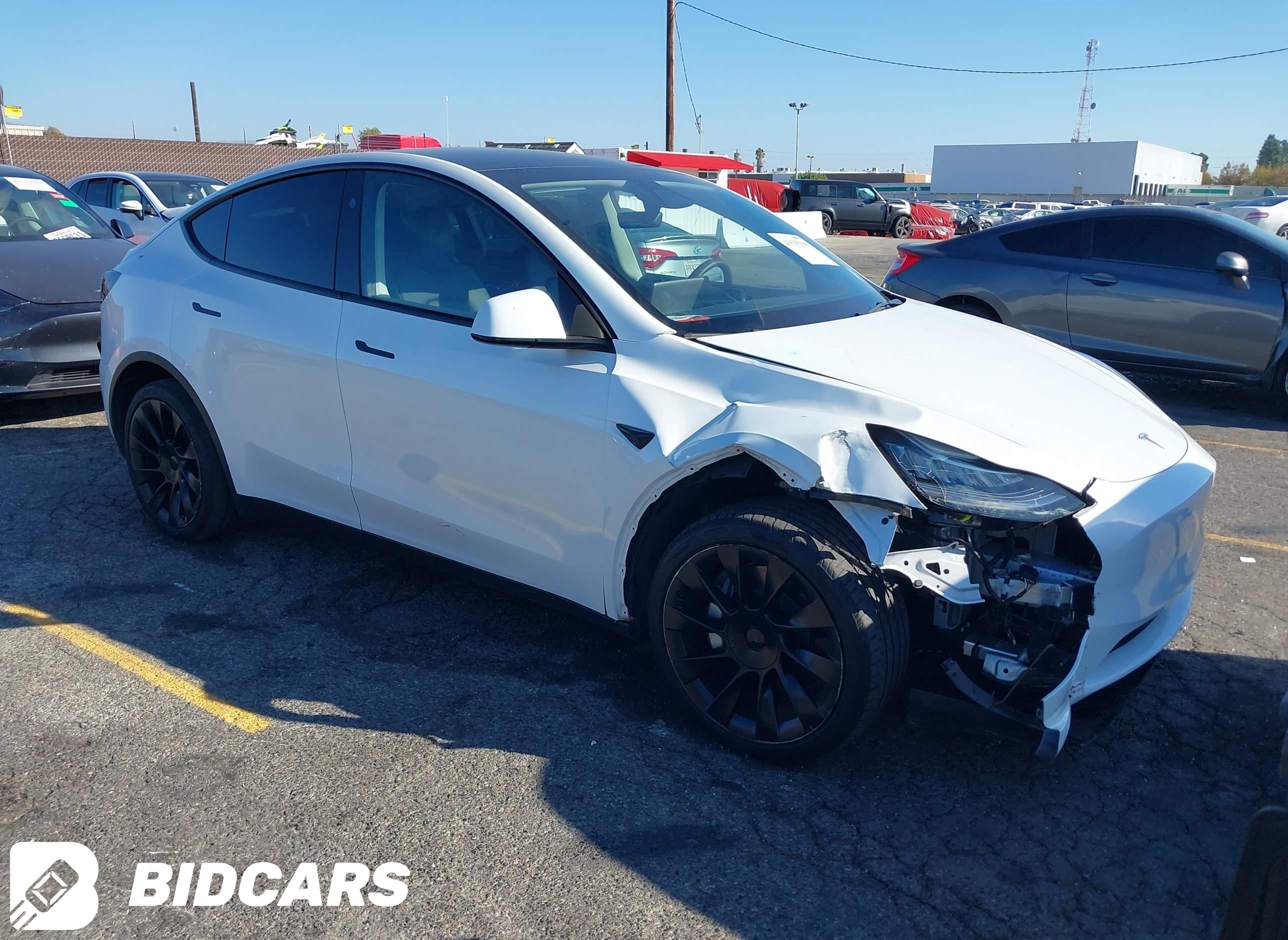 2023 Tesla Model Y, Awd/Long...