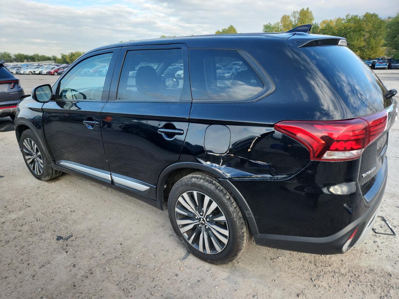 2020 Mitsubishi Outlander, SE
