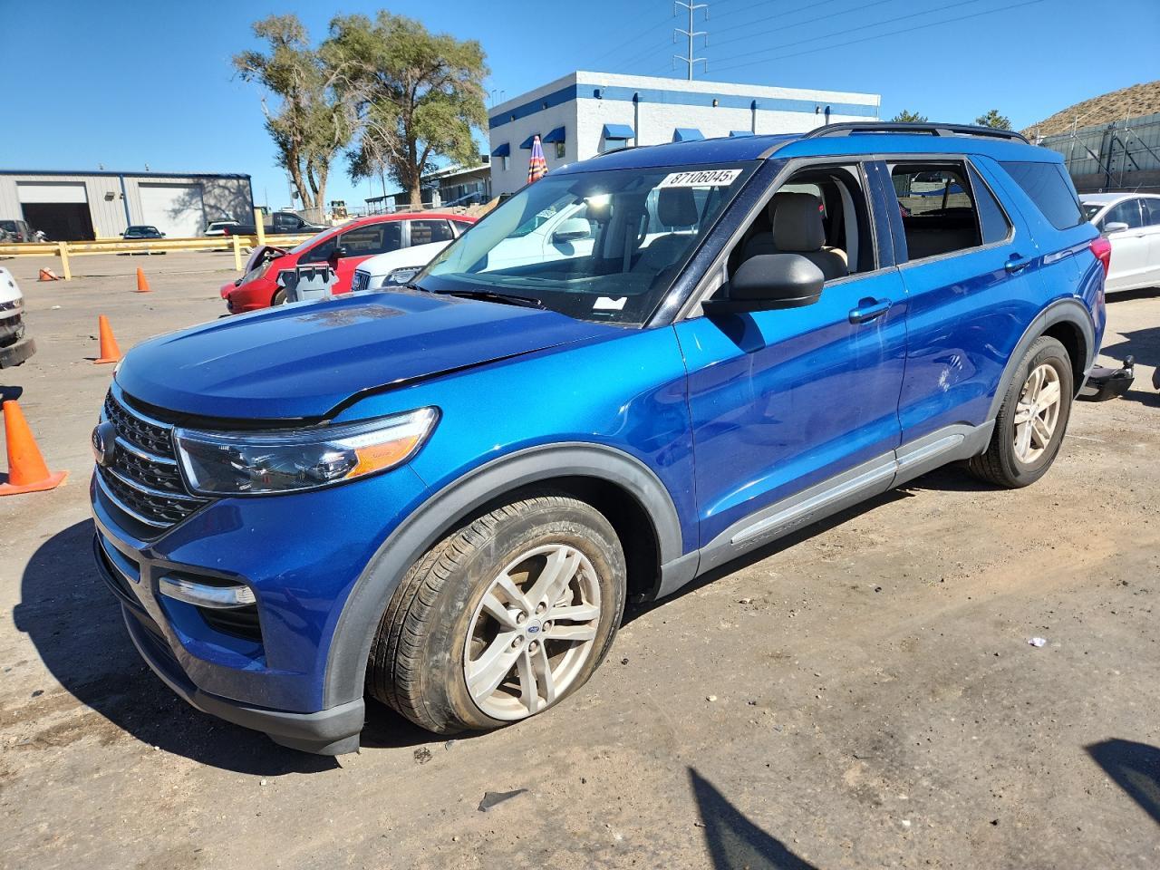 2022 Ford Explorer, Xlt