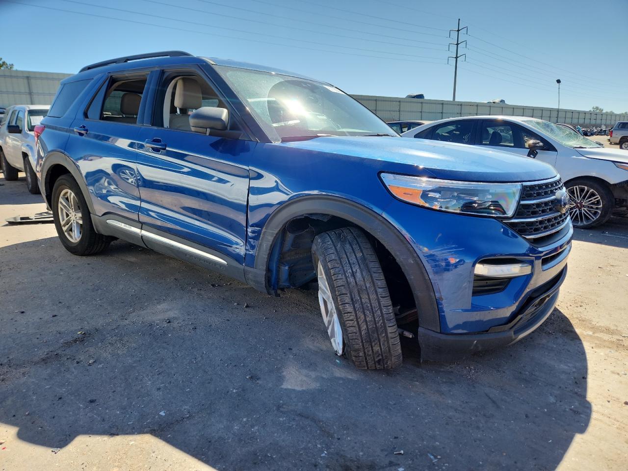 2022 Ford Explorer, Xlt