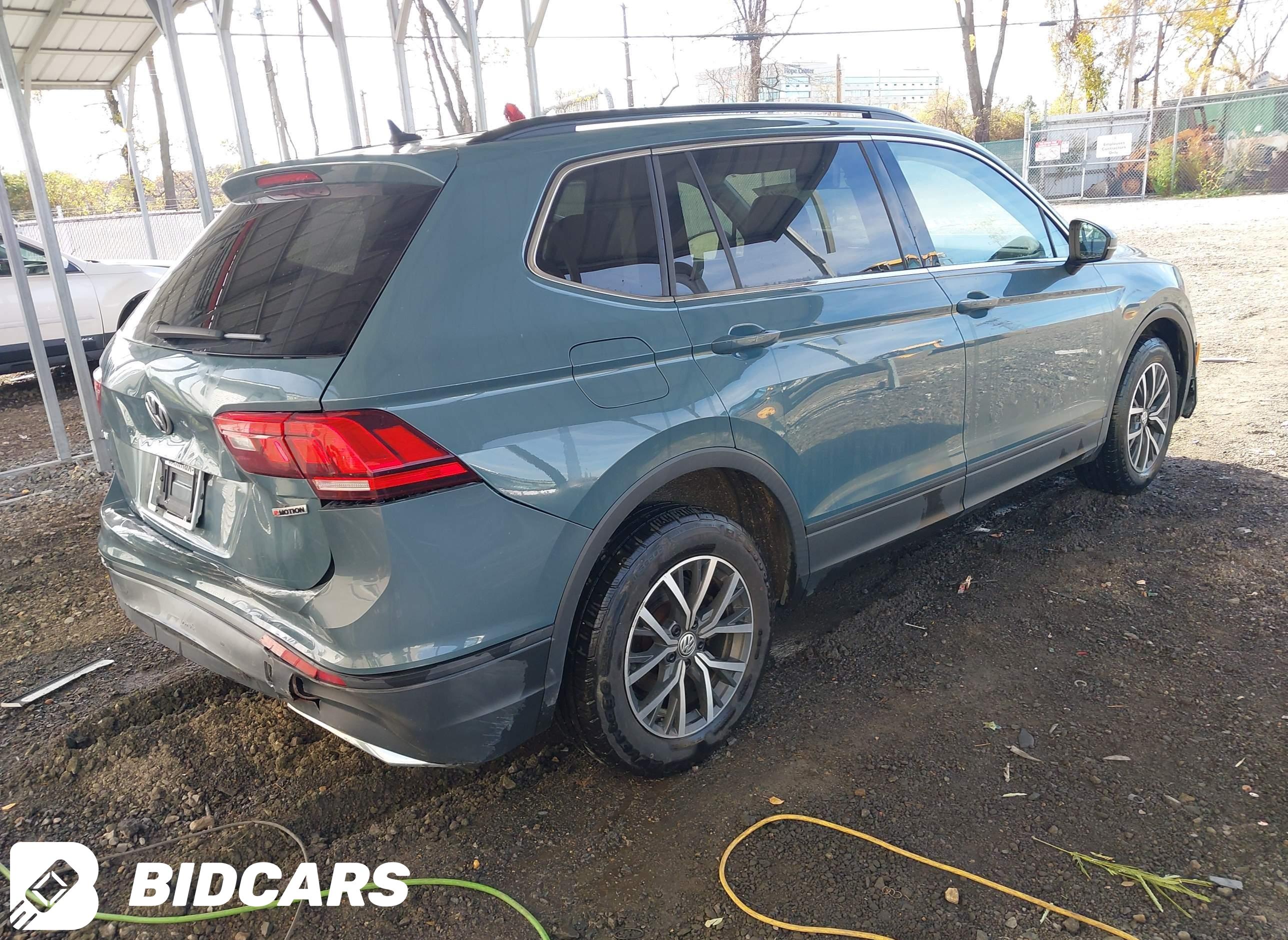 2019 Volkswagen Tiguan, 2.0T...