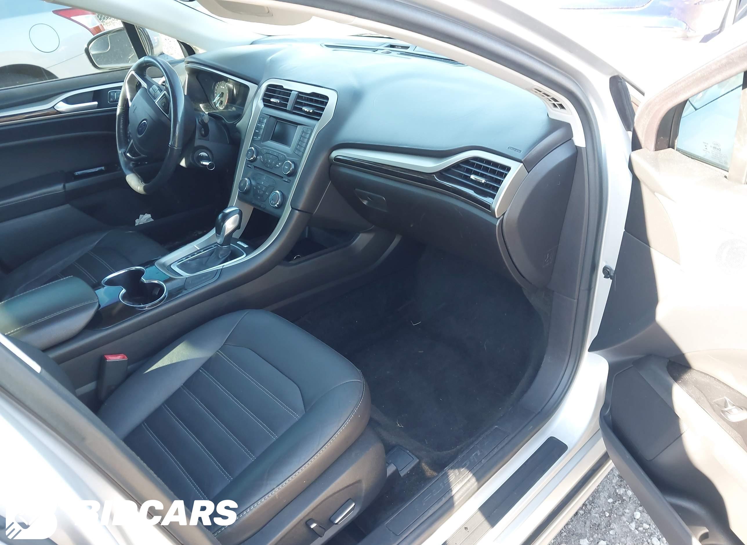 2016 Ford Fusion, SE