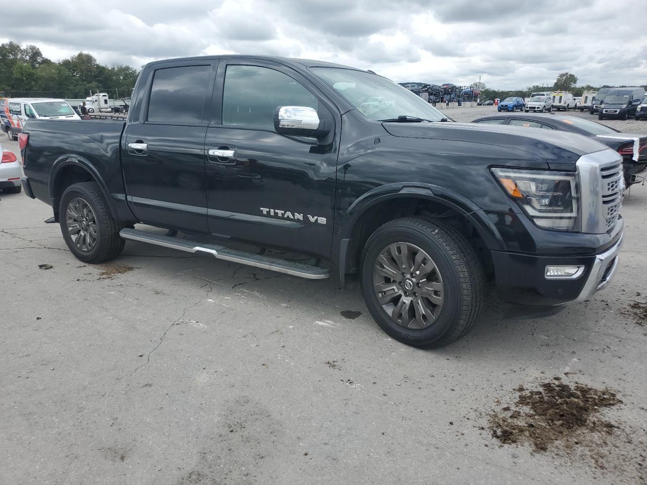 2020 Nissan Titan, SV