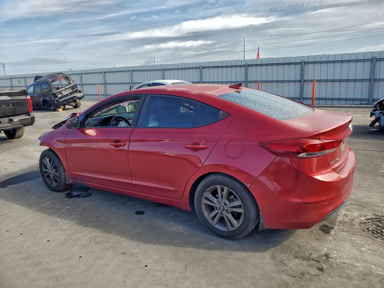2018 Hyundai Elantra, Sel