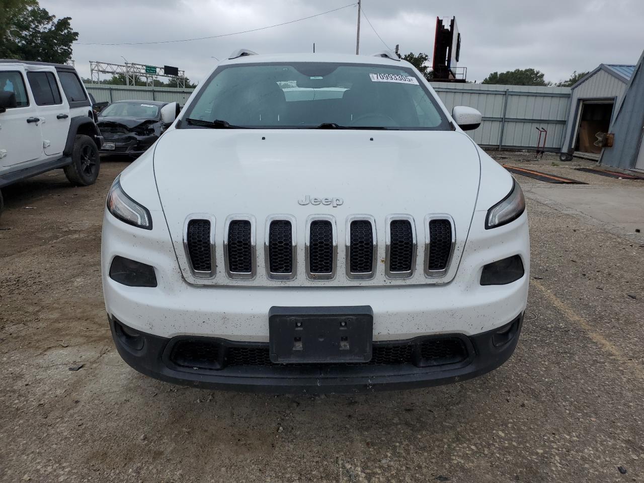 2016 Jeep Cherokee, Latitude