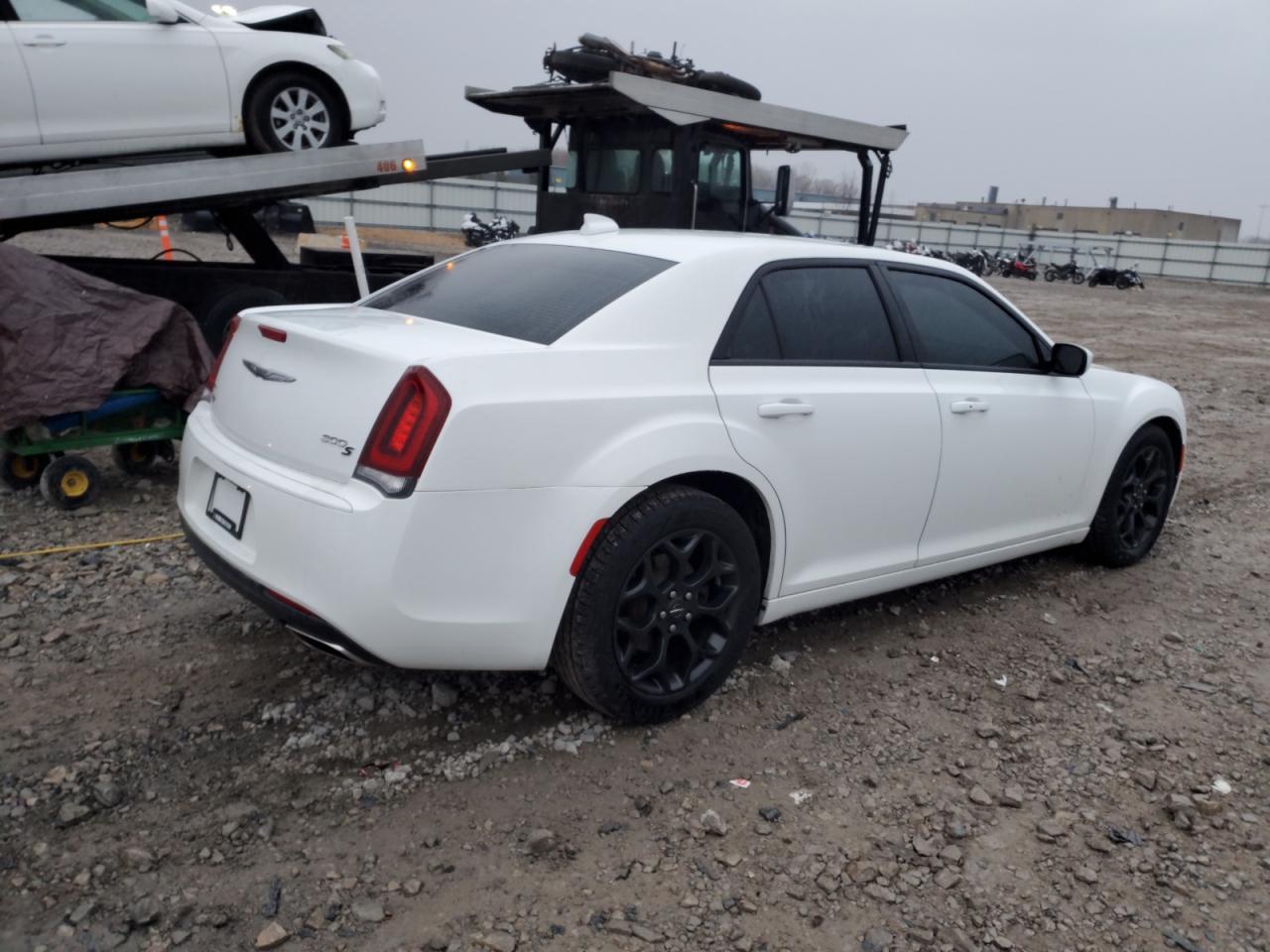 2019 Chrysler 300, S