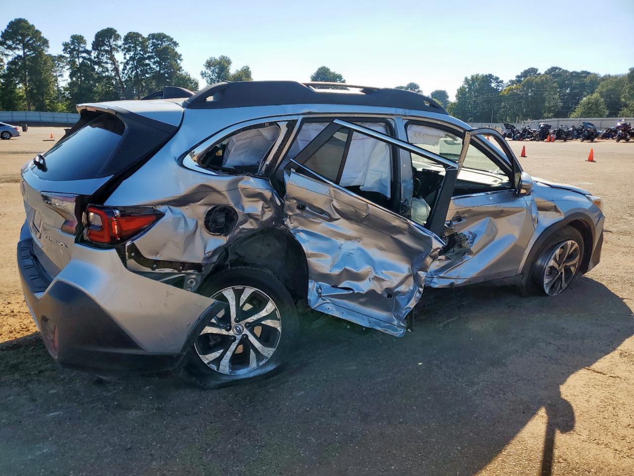 2022 Subaru Outback, Limited