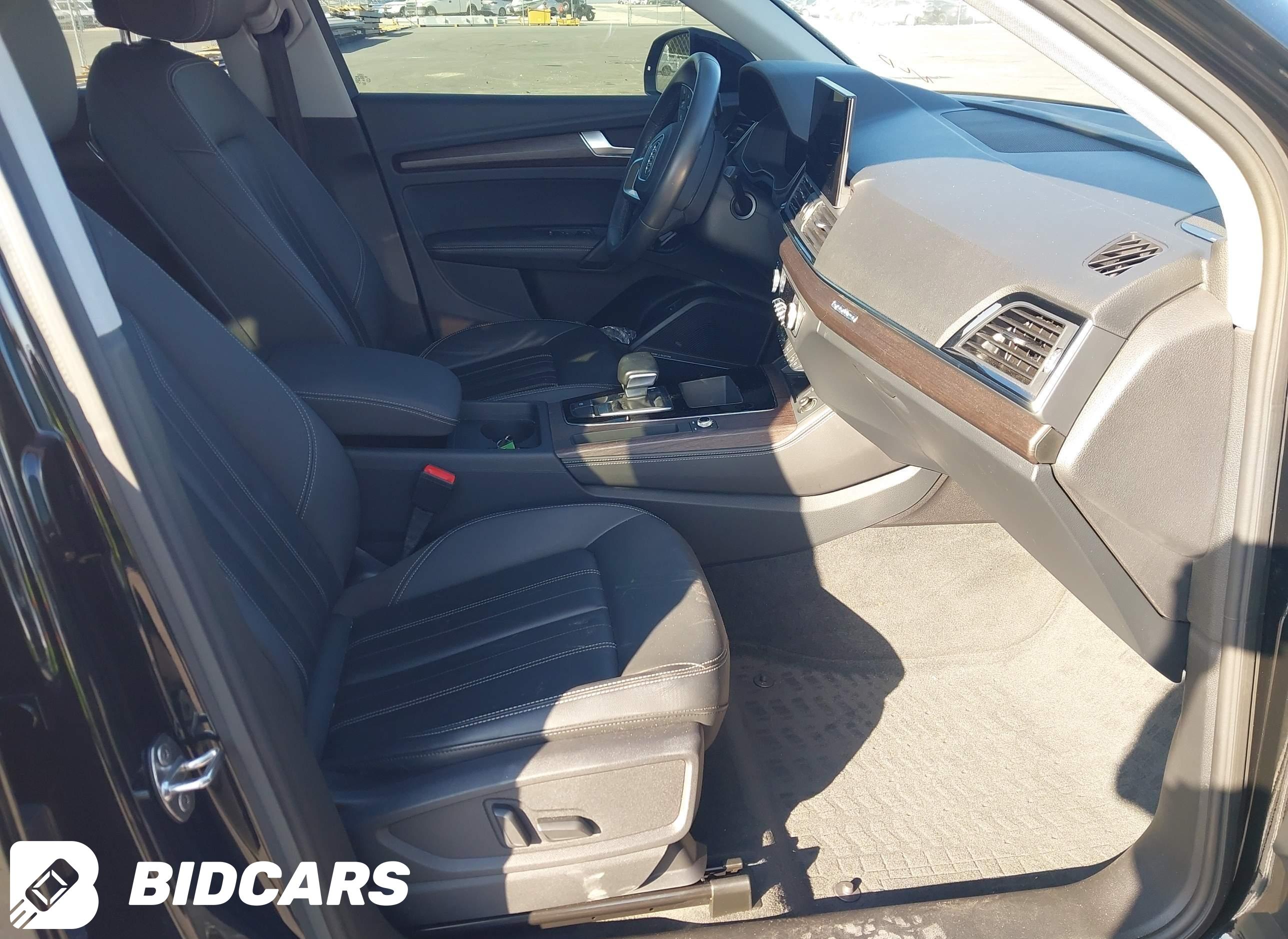 2023 Audi Q5, Premium Plus 45...