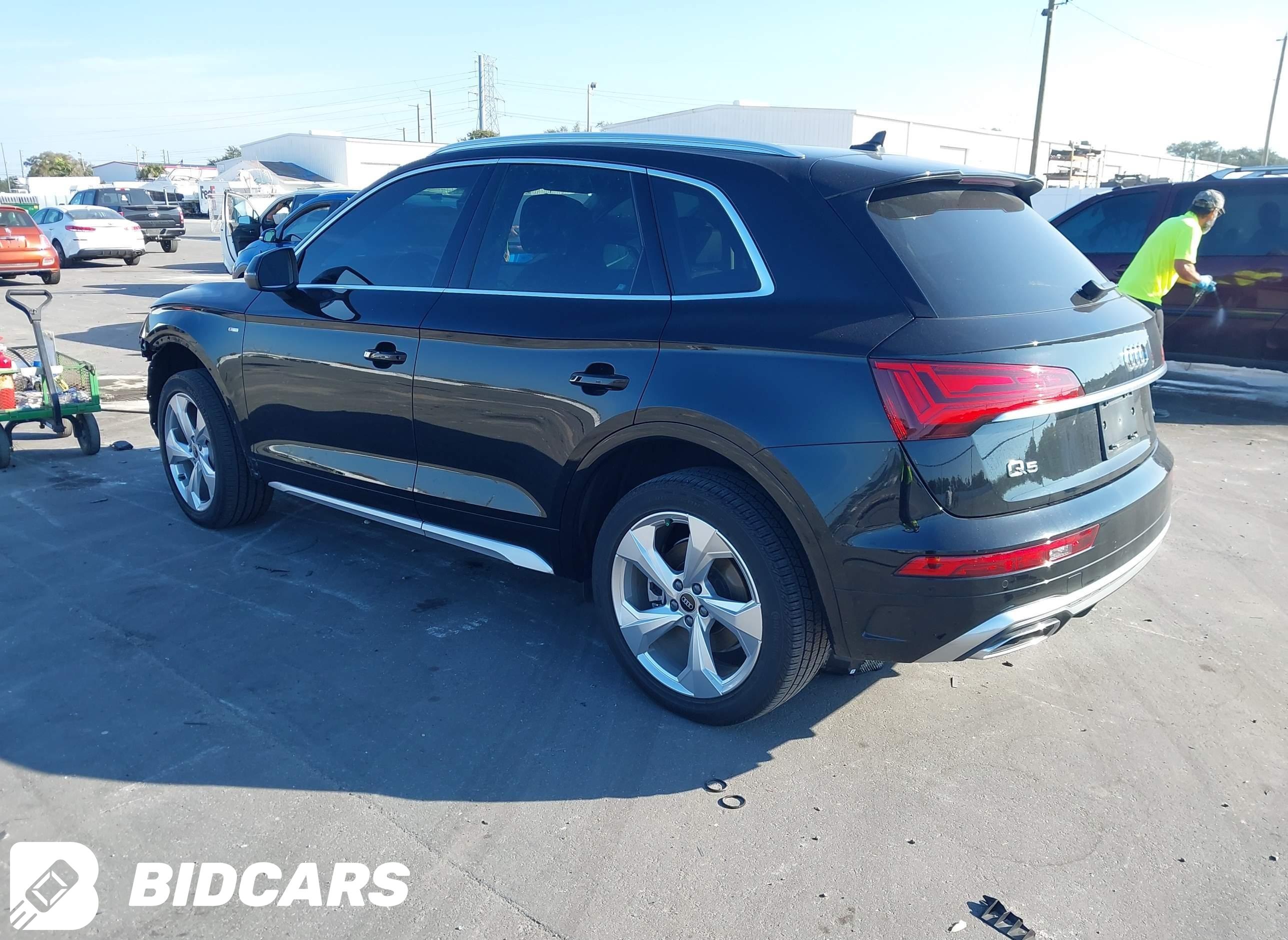 2023 Audi Q5, Premium Plus 45...