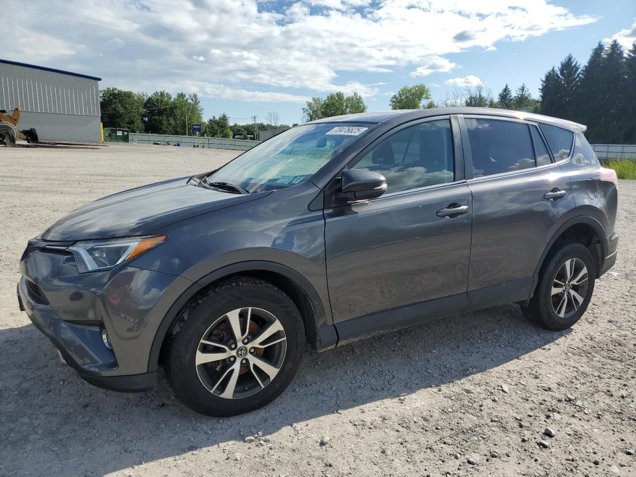2018 Toyota RAV4, Adventure