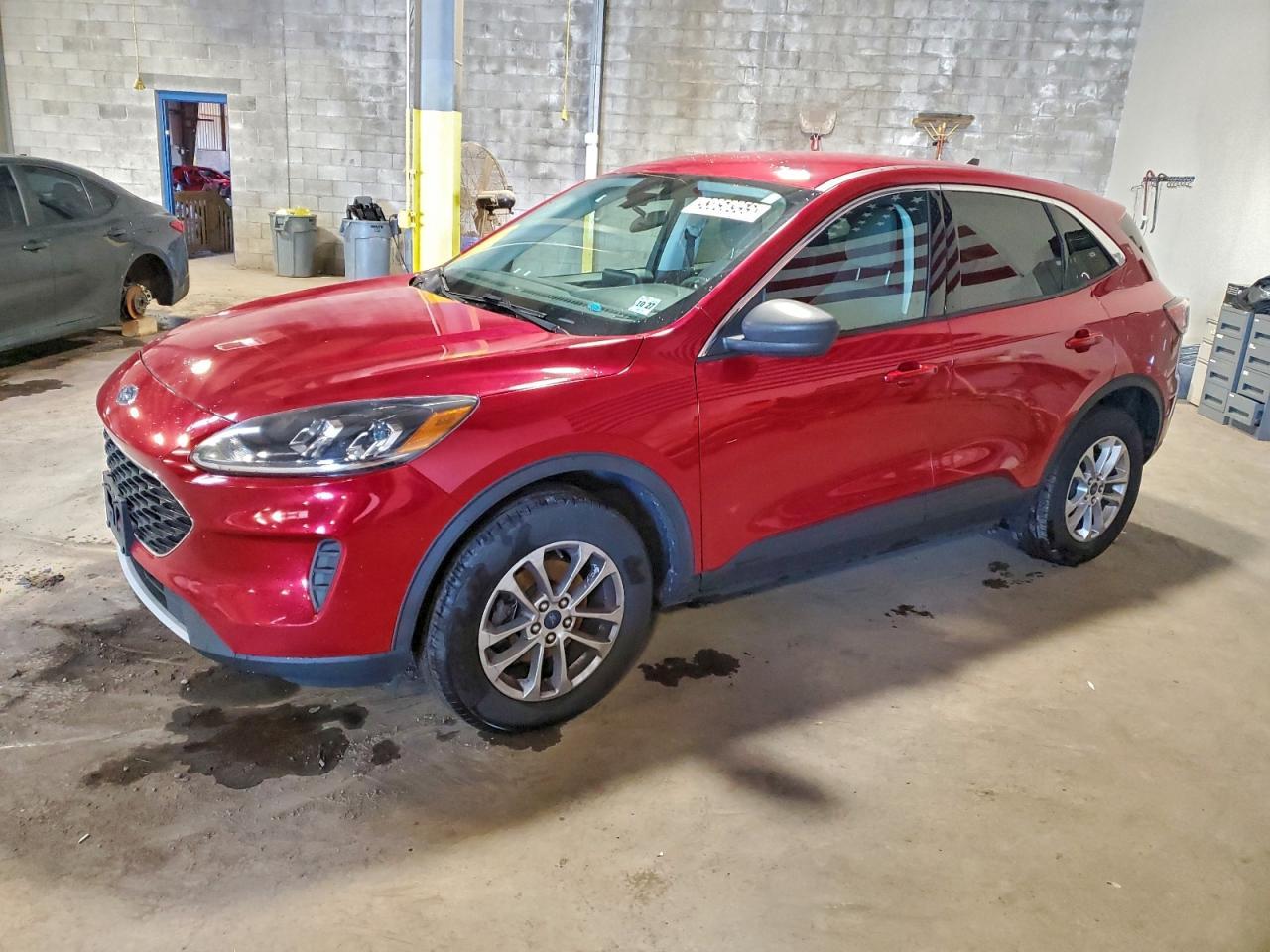 2022 Ford Escape, SE