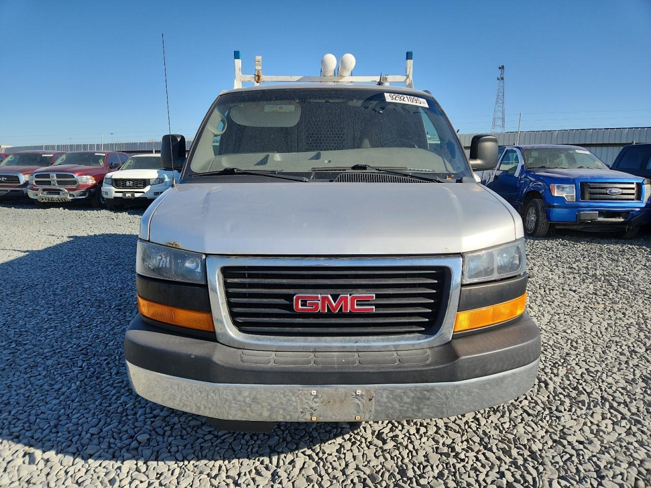 2015 GMC Savana, G3500