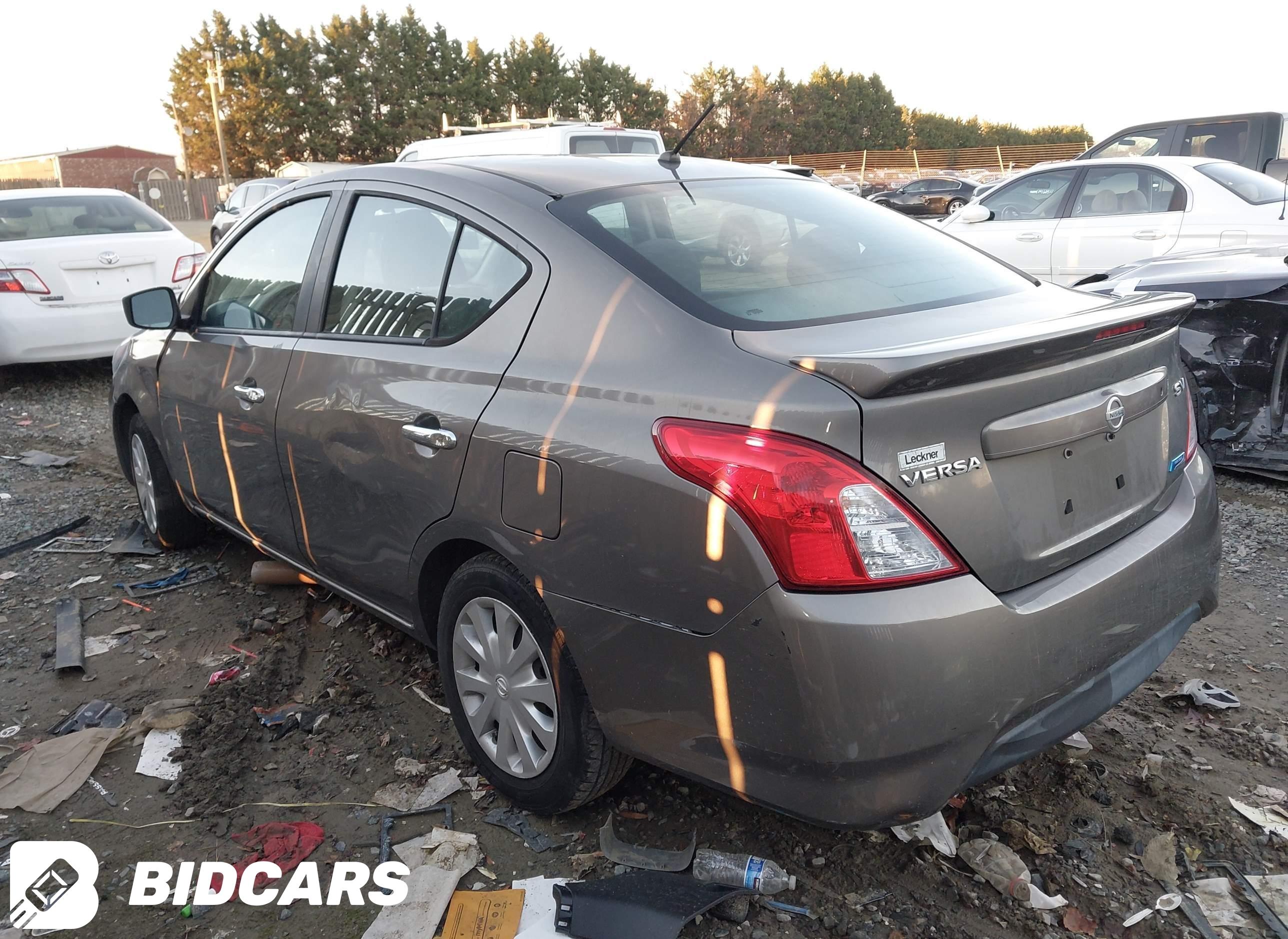 2016 Nissan Versa, 1.6 SV