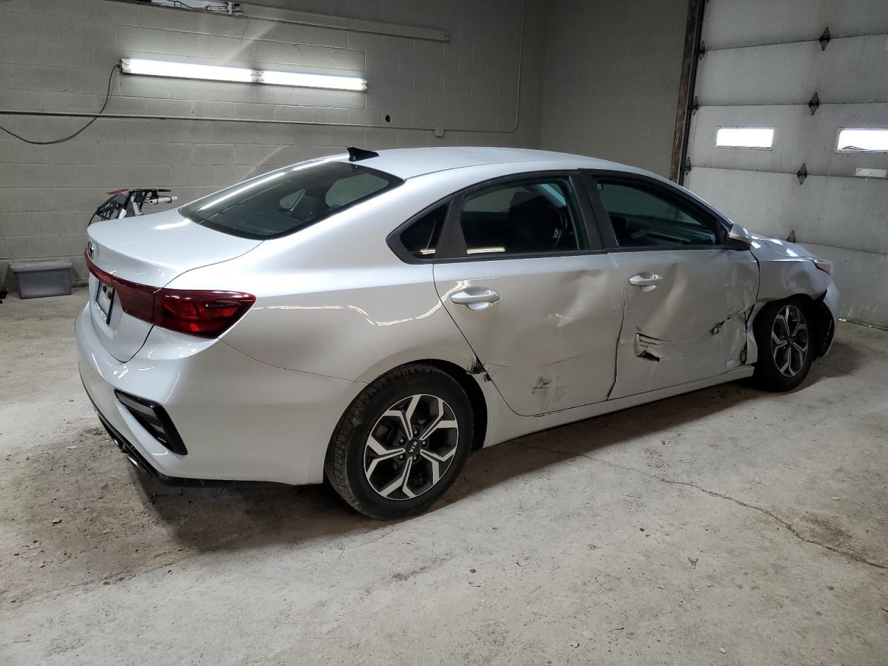 2021 KIA Forte, FE