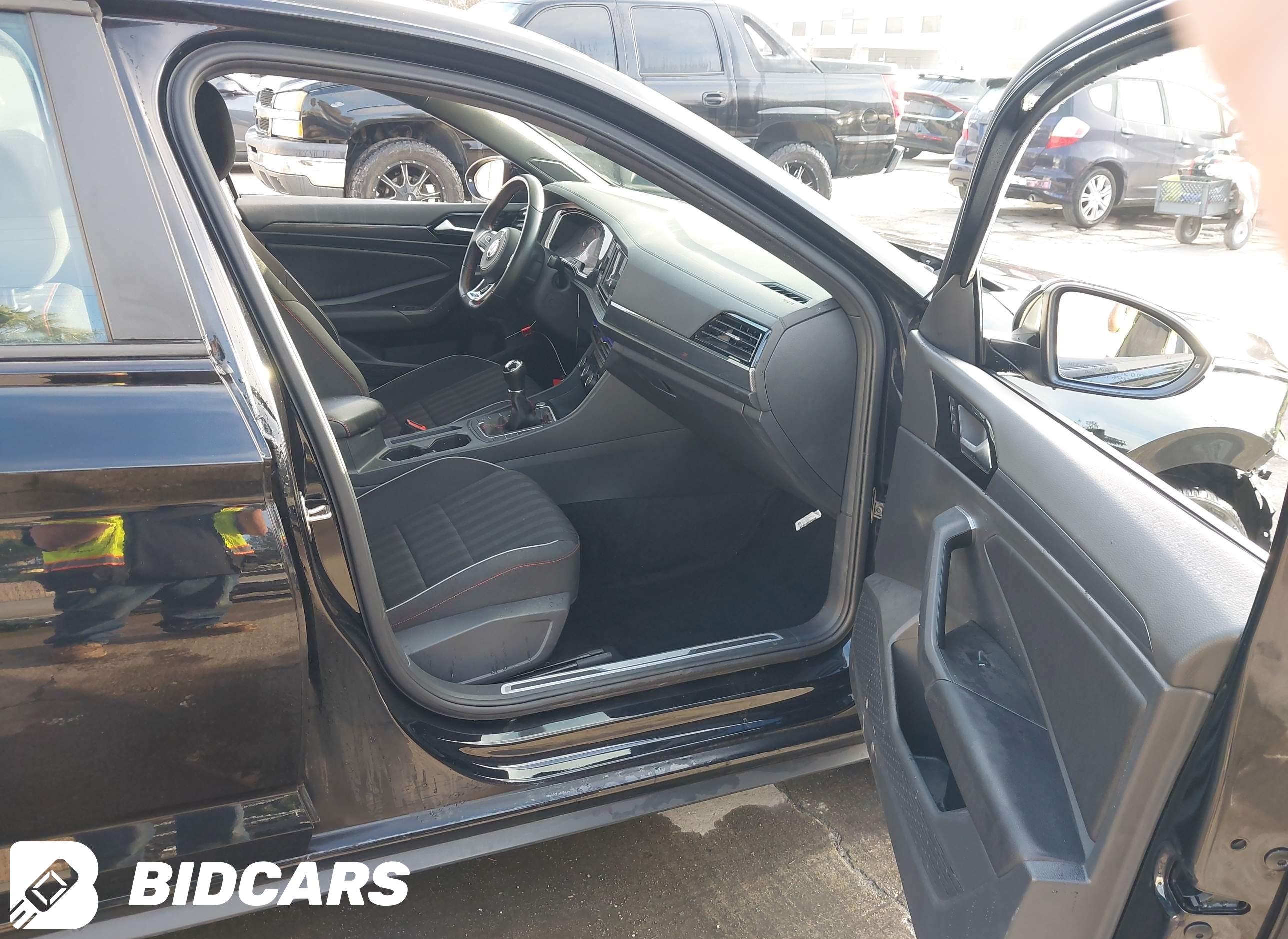 2019 Volkswagen Jetta, GLI 2....