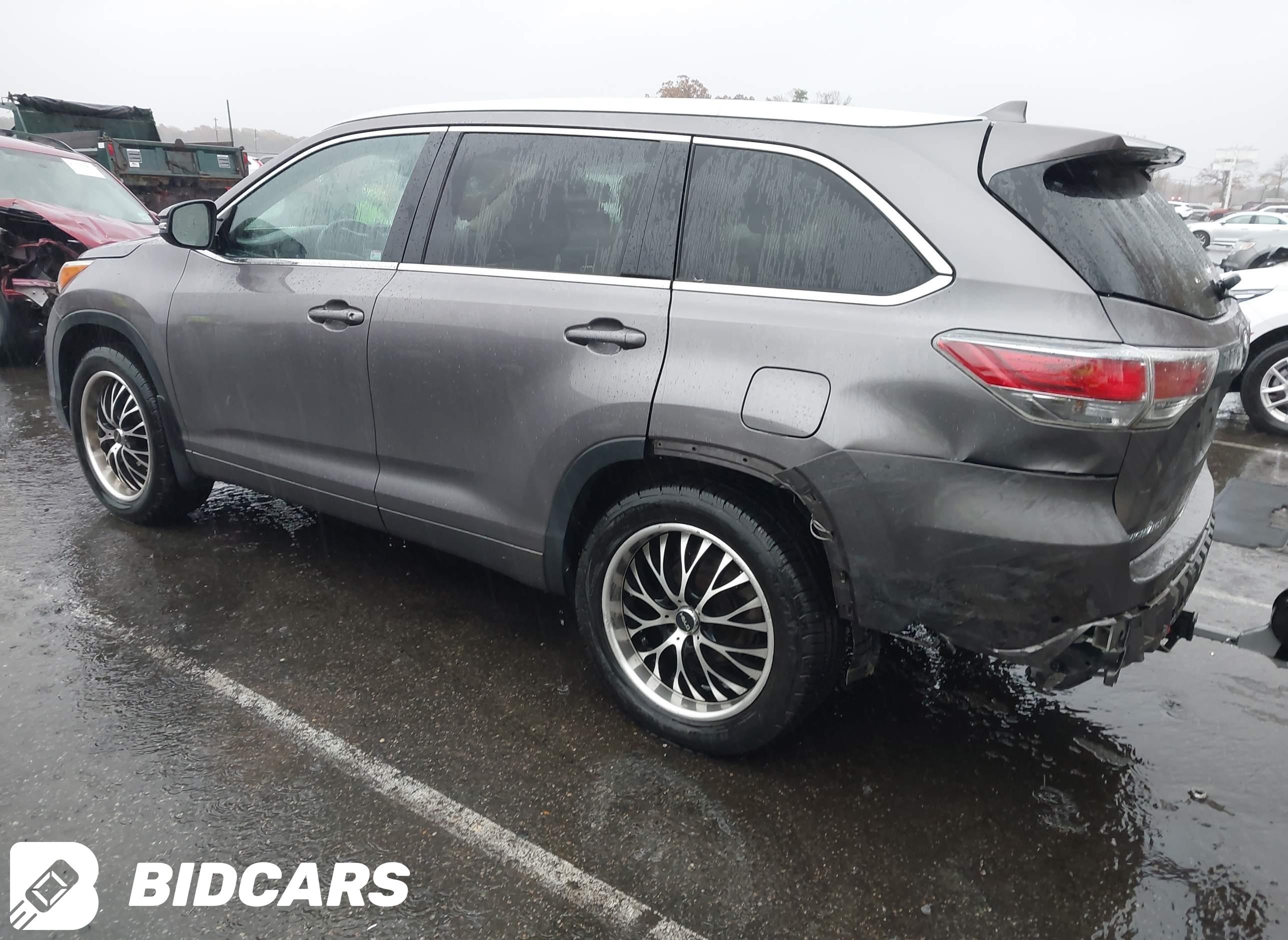 2016 Toyota Highlander, Limit...