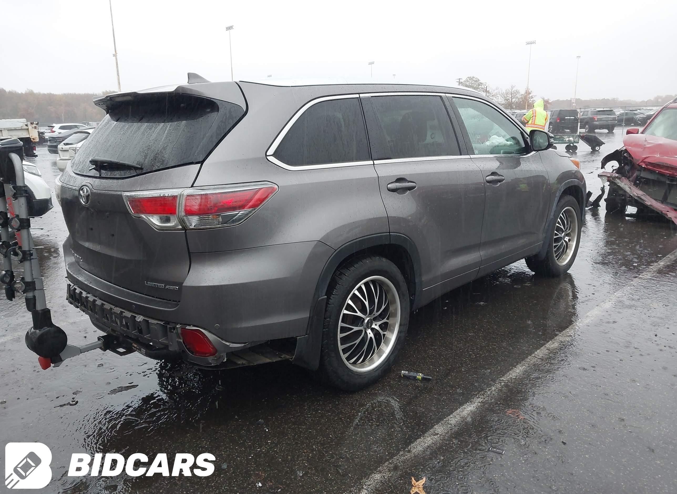 2016 Toyota Highlander, Limit...