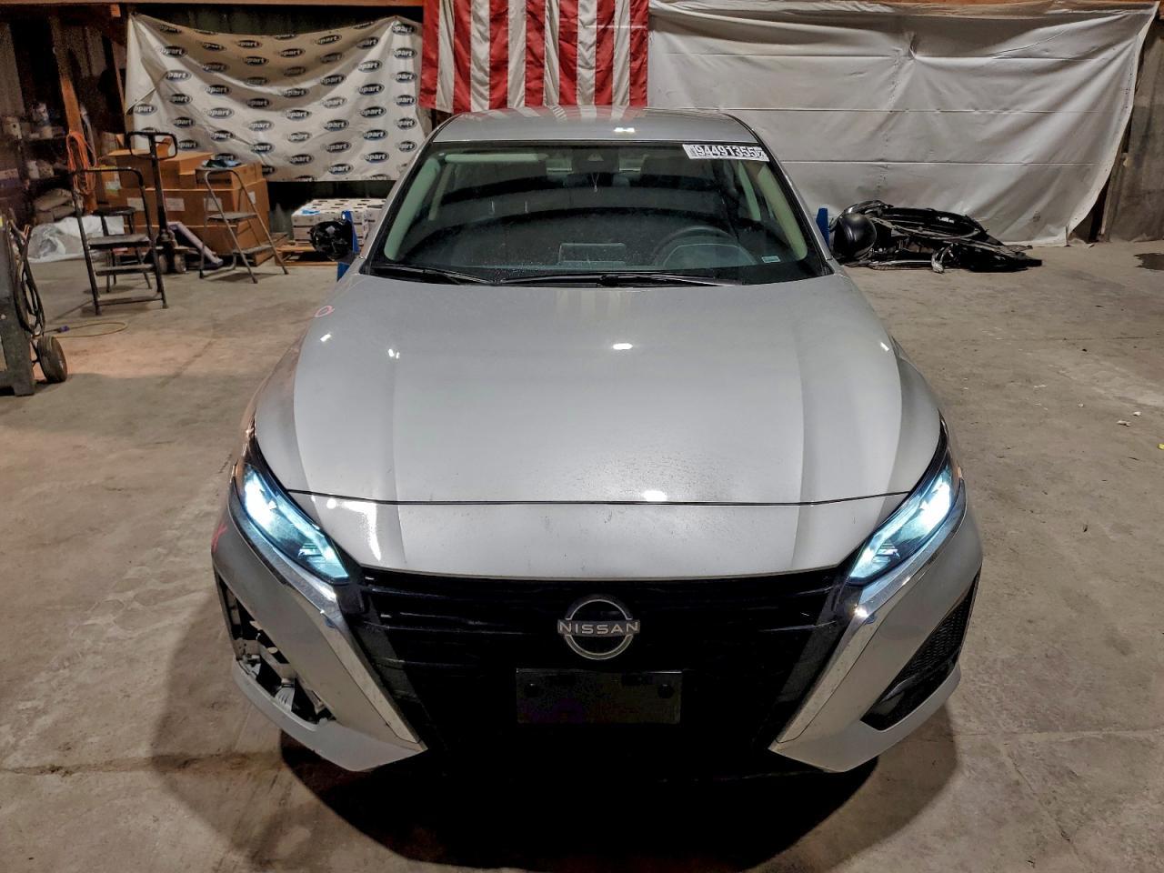 2025 Nissan Altima, SV