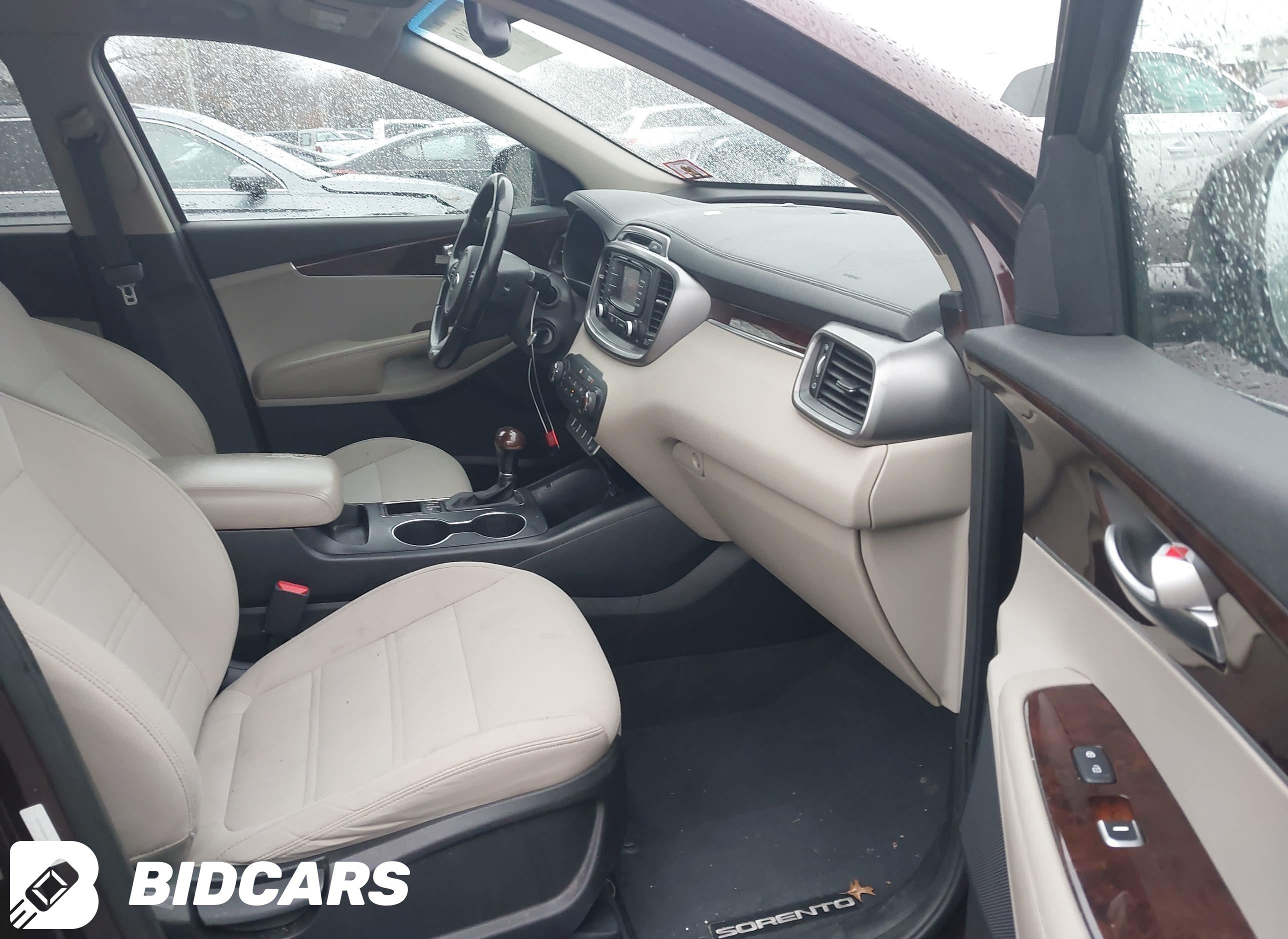 2016 KIA Sorento, 2.4L Lx