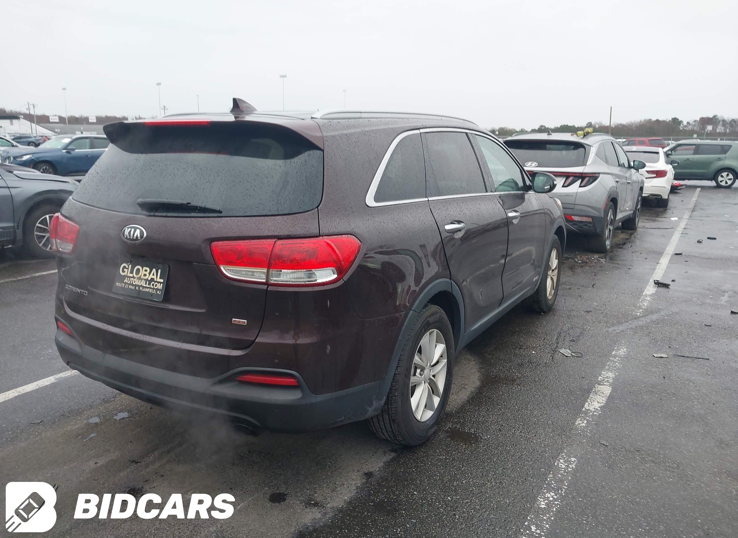2016 KIA Sorento, 2.4L Lx