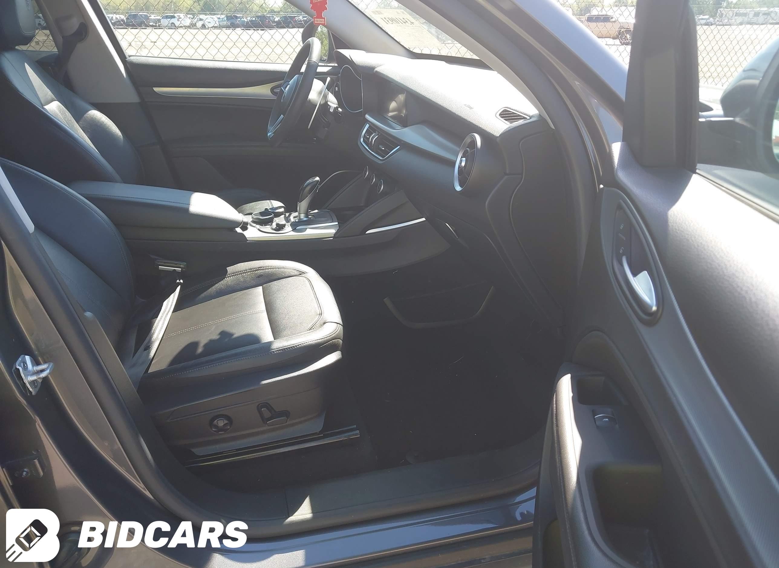 2018 Alfa Romeo Stelvio, Spor...