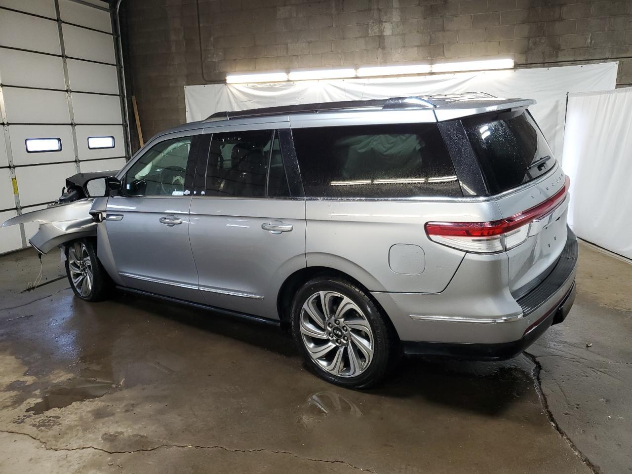 2023 Lincoln Navigator, Reserve