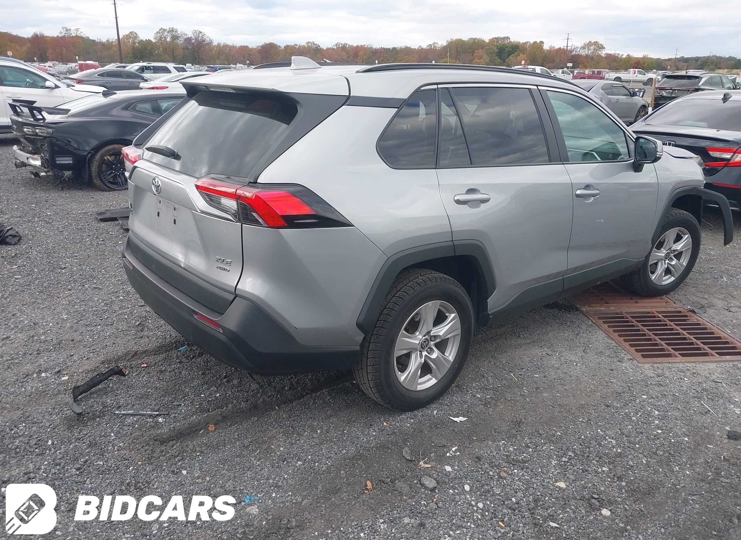 2021 Toyota RAV4, Xle