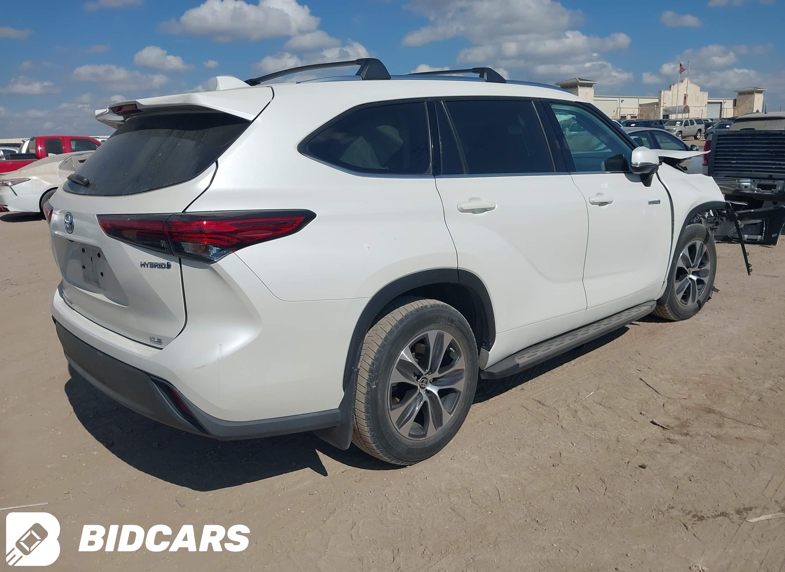 2021 Toyota Highlander, Hybri...