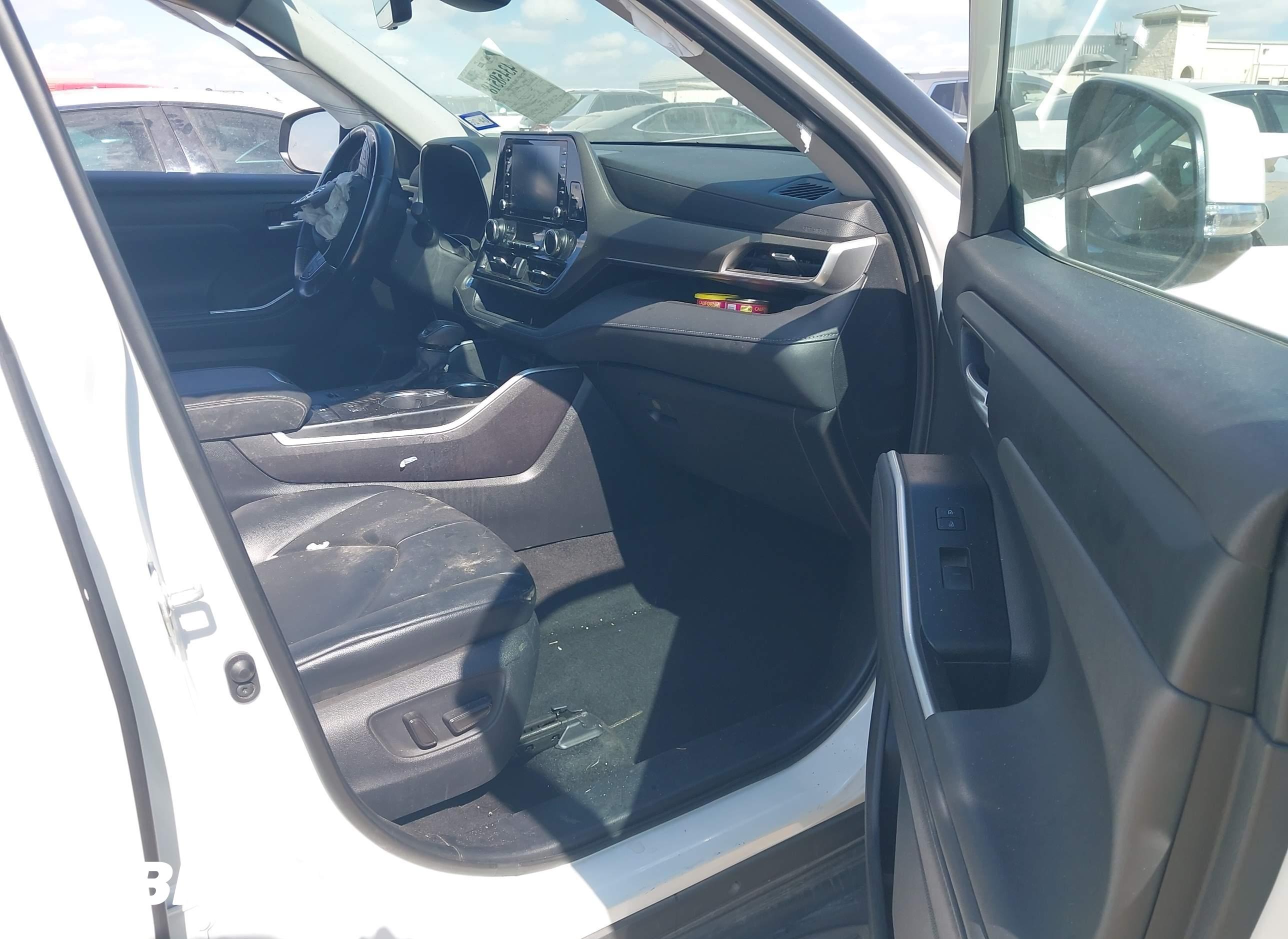 2021 Toyota Highlander, Hybri...