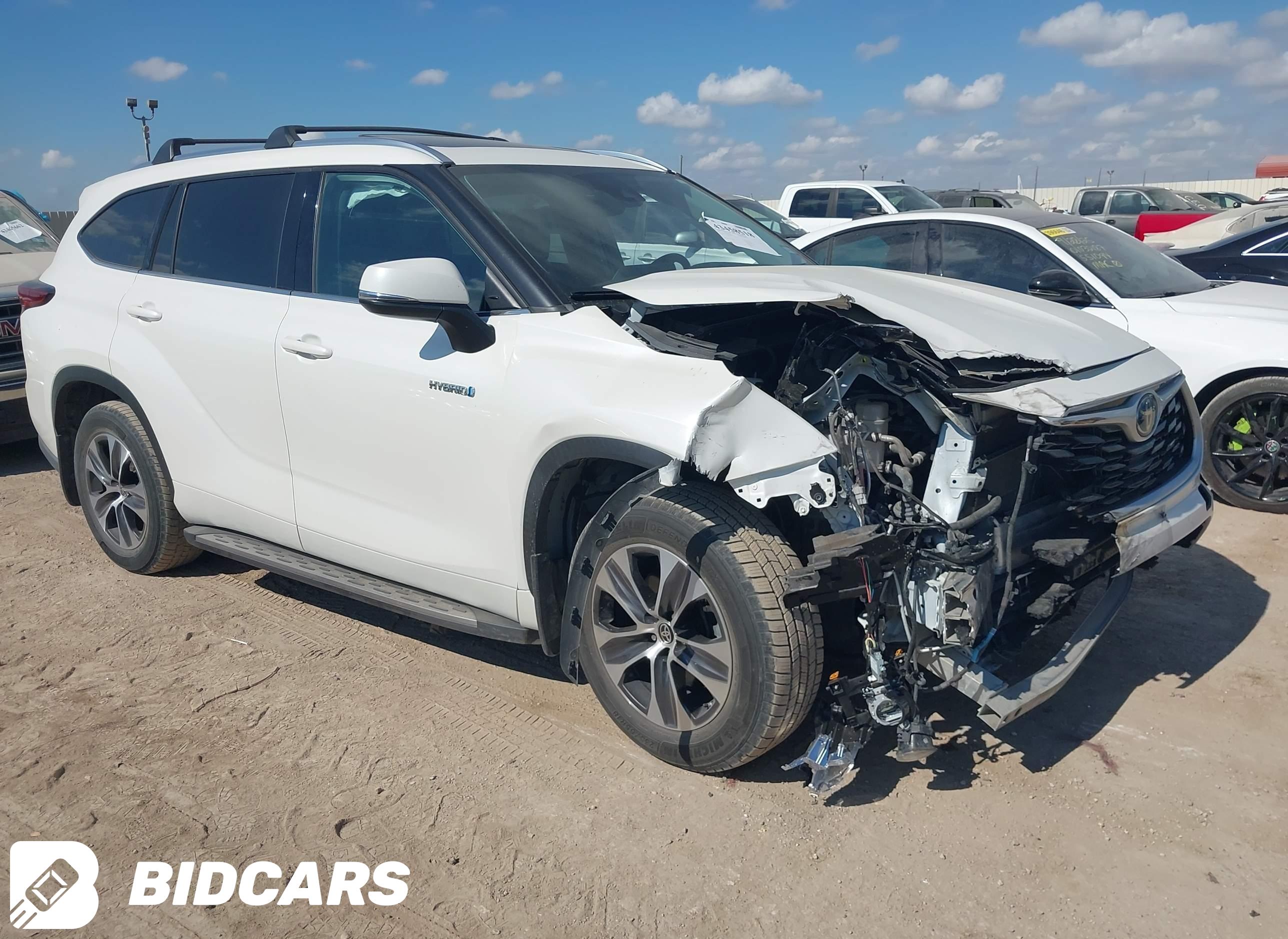 2021 Toyota Highlander, Hybri...