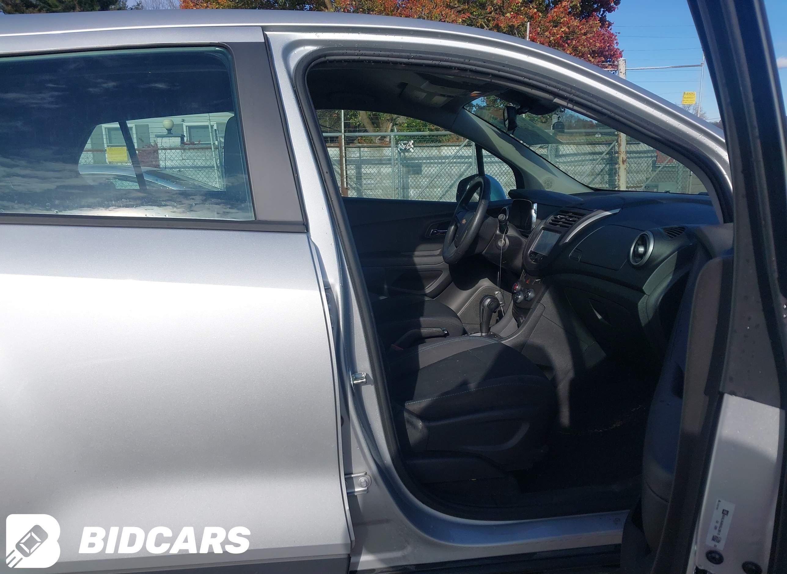 2016 Chevrolet Trax, 1LS