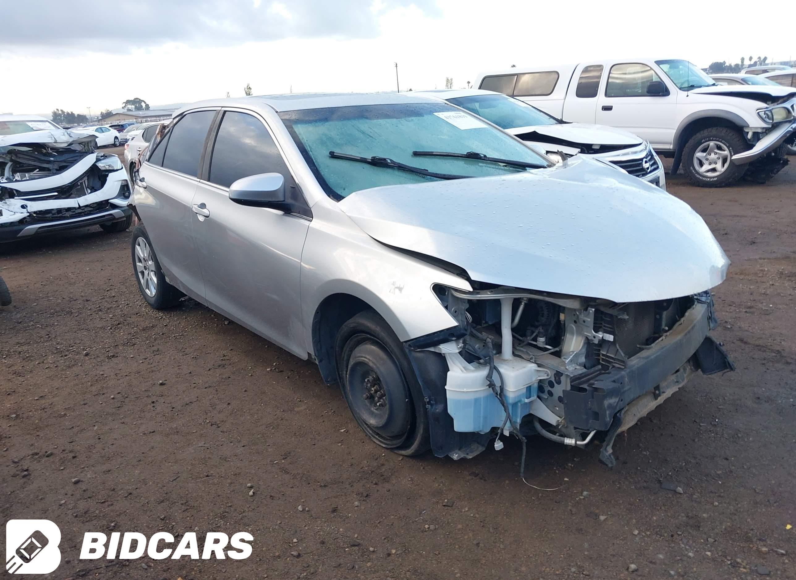 2016 Toyota Camry, SE