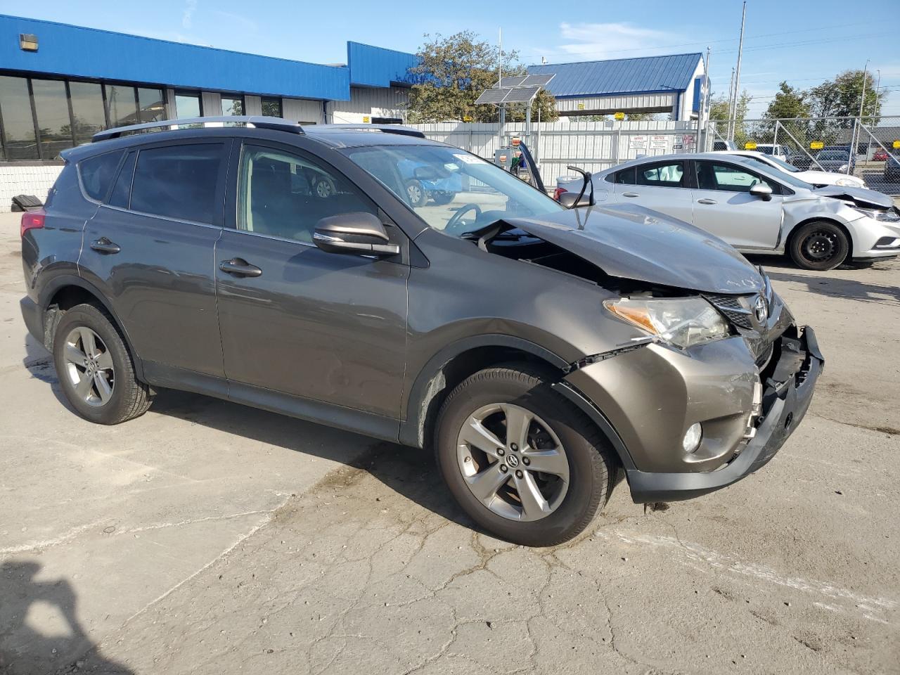 2015 Toyota RAV4, Xle