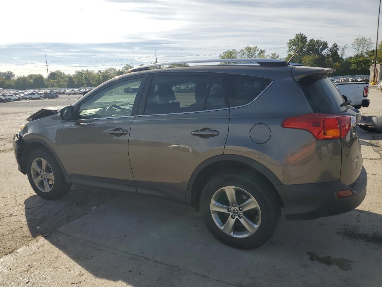2015 Toyota RAV4, Xle