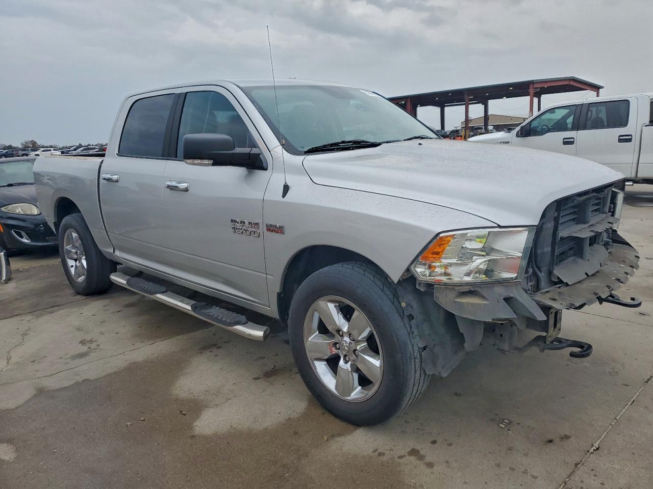 2016 RAM 1500, Slt