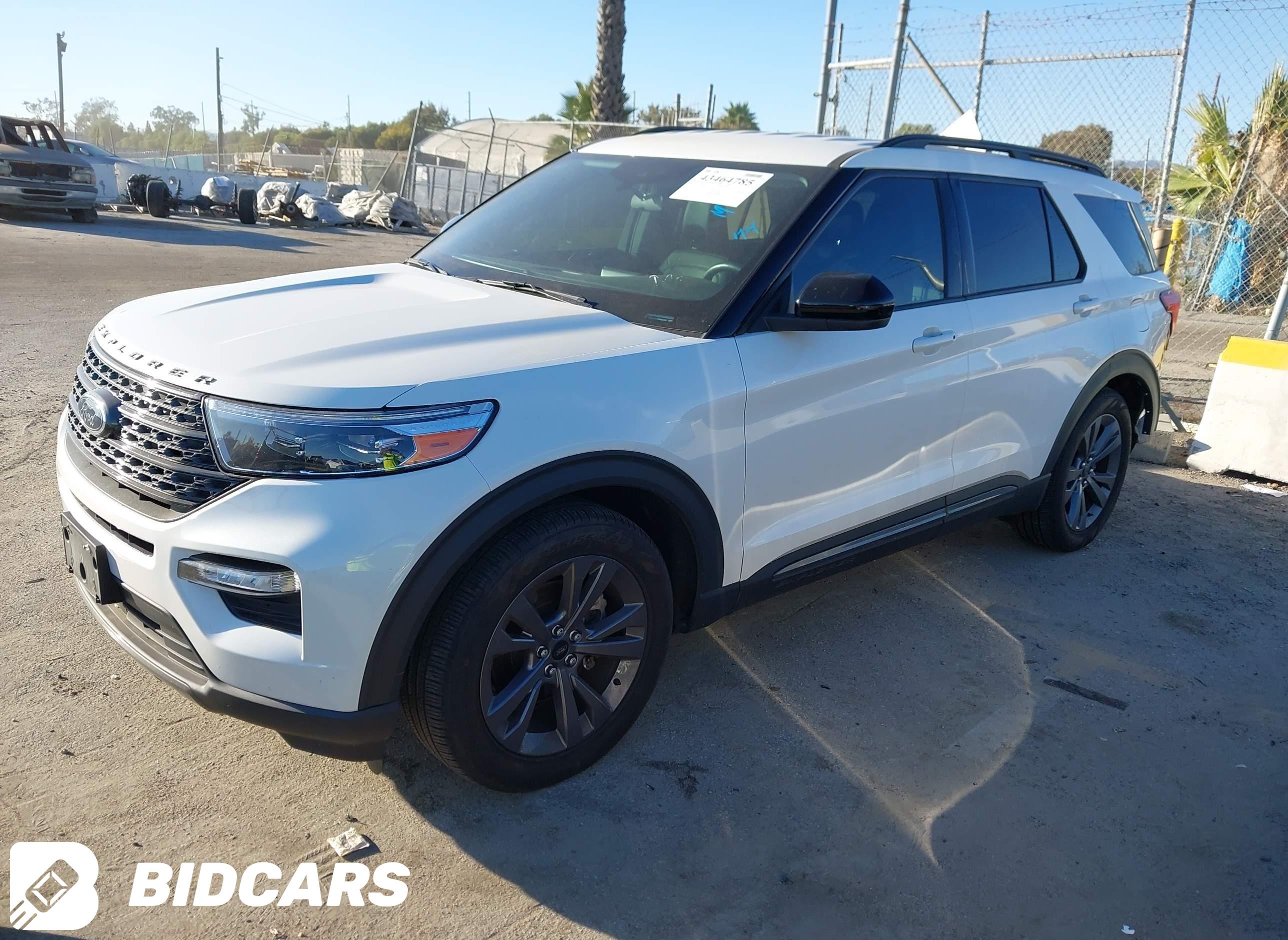 2023 Ford Explorer, Xlt