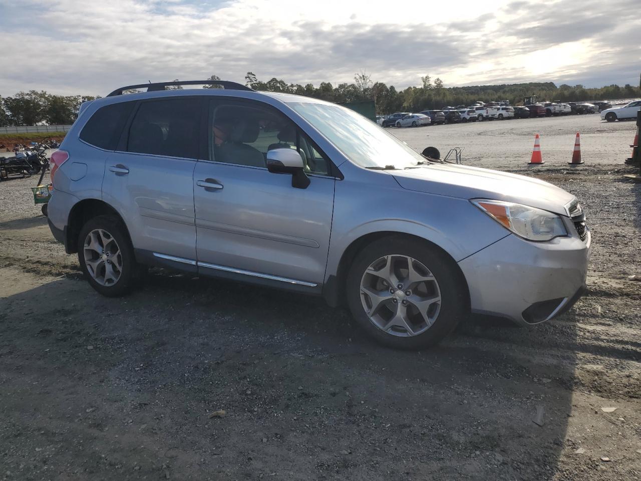 2015 Subaru Forester, 2.5I To...
